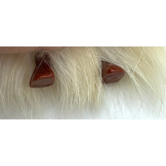 Alaska 3” Eskimo Baby Doll in White Fur Papoose - Picture 4 of 6